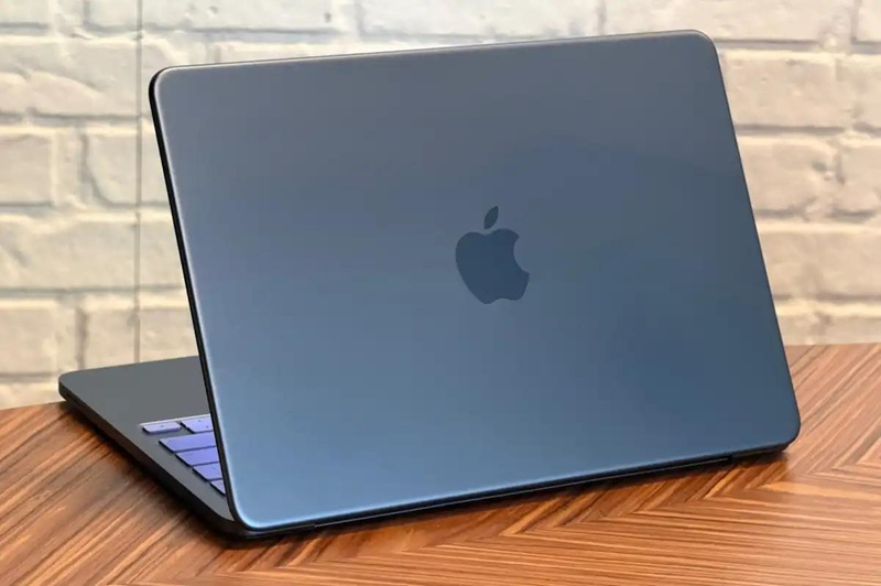 MacBook Neo de 13 pouces pour découvrir macOS