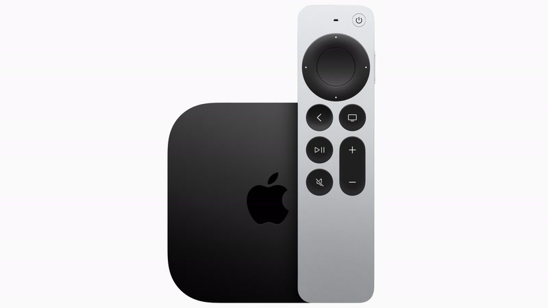 Télécommande posée à côté du boîtier Apple TV 4K
