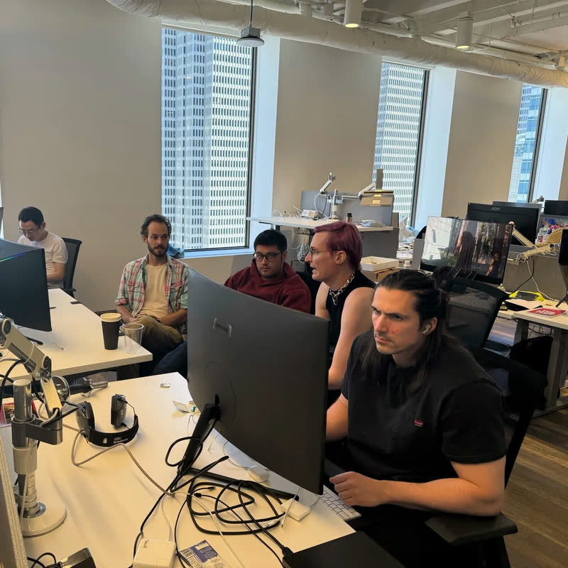 L’équipe TypeSafe AI au travail dans ses bureaux de San Francisco